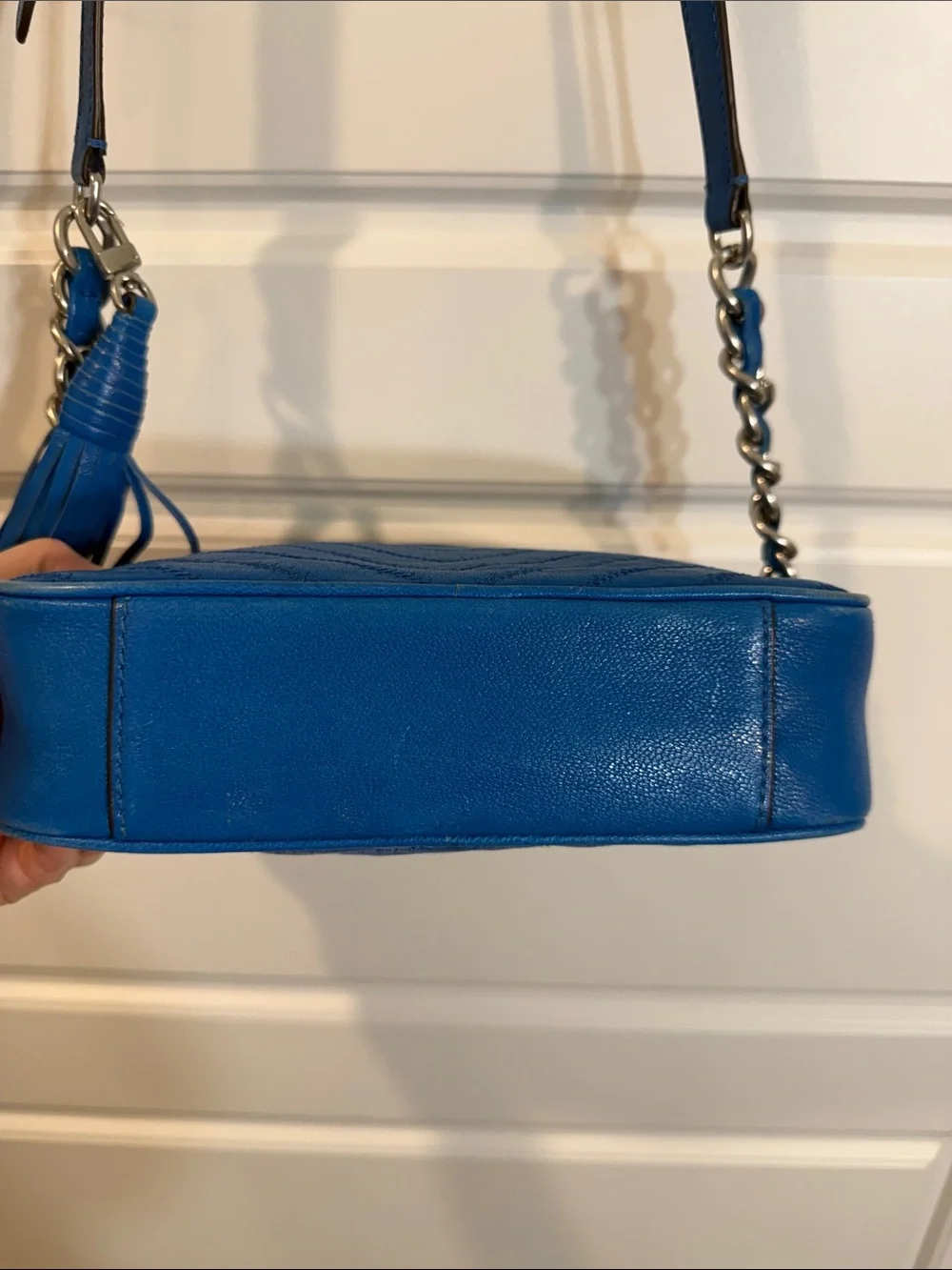 Tory Burch Fleming Distressed Camera Bag